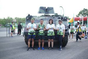 BIB: 1504
                            <button type="button" onclick="openModal(3691161)" class="btn btn-primary btn-sm float-right btn-popup" data-toggle="modal" data-target=".modal-high-quality">
                        <i class="fas fa-shopping-cart"></i> Add to Cart
                    </button>
                                            <button type="button" onclick="isThisMe(3691161, true)" class="btn btn-success btn-sm float-right btn-popup btn-isme hidden" data-toggle="tooltip" data-placement="bottom" title="นี่คือรูปของคุณใช่ไหม คลิกที่นี่เพื่อเอาเข้าอัลบั้ม">
                        <i class="fas fa-plus"></i> Add to album
                    </button>
                    <button type="button" onclick="isThisMe(3691161, false)" class="btn btn-warning btn-sm float-right btn-popup btn-isnotme hidden">
                        <i class="fas fa-ban"></i> Remove from album
                    </button>