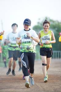 BIB: 1610
                            <button type="button" onclick="openModal(3687586)" class="btn btn-primary btn-sm float-right btn-popup" data-toggle="modal" data-target=".modal-high-quality">
                        <i class="fas fa-shopping-cart"></i> Add to Cart
                    </button>
                                            <button type="button" onclick="isThisMe(3687586, true)" class="btn btn-success btn-sm float-right btn-popup btn-isme hidden" data-toggle="tooltip" data-placement="bottom" title="นี่คือรูปของคุณใช่ไหม คลิกที่นี่เพื่อเอาเข้าอัลบั้ม">
                        <i class="fas fa-plus"></i> Add to album
                    </button>
                    <button type="button" onclick="isThisMe(3687586, false)" class="btn btn-warning btn-sm float-right btn-popup btn-isnotme hidden">
                        <i class="fas fa-ban"></i> Remove from album
                    </button>