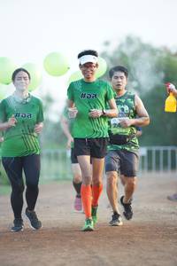 BIB: 
                            <button type="button" onclick="openModal(3687694)" class="btn btn-primary btn-sm float-right btn-popup" data-toggle="modal" data-target=".modal-high-quality">
                        <i class="fas fa-shopping-cart"></i> Add to Cart
                    </button>
                                            <button type="button" onclick="isThisMe(3687694, true)" class="btn btn-success btn-sm float-right btn-popup btn-isme hidden" data-toggle="tooltip" data-placement="bottom" title="นี่คือรูปของคุณใช่ไหม คลิกที่นี่เพื่อเอาเข้าอัลบั้ม">
                        <i class="fas fa-plus"></i> Add to album
                    </button>
                    <button type="button" onclick="isThisMe(3687694, false)" class="btn btn-warning btn-sm float-right btn-popup btn-isnotme hidden">
                        <i class="fas fa-ban"></i> Remove from album
                    </button>