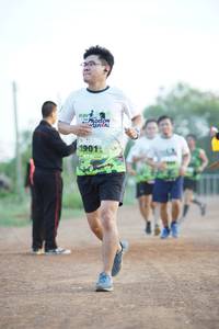 BIB: 1901
                            <button type="button" onclick="openModal(3687733)" class="btn btn-primary btn-sm float-right btn-popup" data-toggle="modal" data-target=".modal-high-quality">
                        <i class="fas fa-shopping-cart"></i> Add to Cart
                    </button>
                                            <button type="button" onclick="isThisMe(3687733, true)" class="btn btn-success btn-sm float-right btn-popup btn-isme hidden" data-toggle="tooltip" data-placement="bottom" title="นี่คือรูปของคุณใช่ไหม คลิกที่นี่เพื่อเอาเข้าอัลบั้ม">
                        <i class="fas fa-plus"></i> Add to album
                    </button>
                    <button type="button" onclick="isThisMe(3687733, false)" class="btn btn-warning btn-sm float-right btn-popup btn-isnotme hidden">
                        <i class="fas fa-ban"></i> Remove from album
                    </button>