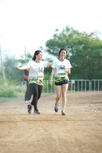 BIB: 1346
                            <button type="button" onclick="openModal(3690863)" class="btn btn-primary btn-sm float-right btn-popup" data-toggle="modal" data-target=".modal-high-quality">
                        <i class="fas fa-shopping-cart"></i> Add to Cart
                    </button>
                                            <button type="button" onclick="isThisMe(3690863, true)" class="btn btn-success btn-sm float-right btn-popup btn-isme hidden" data-toggle="tooltip" data-placement="bottom" title="นี่คือรูปของคุณใช่ไหม คลิกที่นี่เพื่อเอาเข้าอัลบั้ม">
                        <i class="fas fa-plus"></i> Add to album
                    </button>
                    <button type="button" onclick="isThisMe(3690863, false)" class="btn btn-warning btn-sm float-right btn-popup btn-isnotme hidden">
                        <i class="fas fa-ban"></i> Remove from album
                    </button>