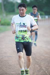 BIB: 1916
                            <button type="button" onclick="openModal(3685526)" class="btn btn-primary btn-sm float-right btn-popup" data-toggle="modal" data-target=".modal-high-quality">
                        <i class="fas fa-shopping-cart"></i> Add to Cart
                    </button>
                                            <button type="button" onclick="isThisMe(3685526, true)" class="btn btn-success btn-sm float-right btn-popup btn-isme hidden" data-toggle="tooltip" data-placement="bottom" title="นี่คือรูปของคุณใช่ไหม คลิกที่นี่เพื่อเอาเข้าอัลบั้ม">
                        <i class="fas fa-plus"></i> Add to album
                    </button>
                    <button type="button" onclick="isThisMe(3685526, false)" class="btn btn-warning btn-sm float-right btn-popup btn-isnotme hidden">
                        <i class="fas fa-ban"></i> Remove from album
                    </button>