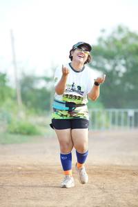 BIB: 1532
                            <button type="button" onclick="openModal(3690799)" class="btn btn-primary btn-sm float-right btn-popup" data-toggle="modal" data-target=".modal-high-quality">
                        <i class="fas fa-shopping-cart"></i> Add to Cart
                    </button>
                                            <button type="button" onclick="isThisMe(3690799, true)" class="btn btn-success btn-sm float-right btn-popup btn-isme hidden" data-toggle="tooltip" data-placement="bottom" title="นี่คือรูปของคุณใช่ไหม คลิกที่นี่เพื่อเอาเข้าอัลบั้ม">
                        <i class="fas fa-plus"></i> Add to album
                    </button>
                    <button type="button" onclick="isThisMe(3690799, false)" class="btn btn-warning btn-sm float-right btn-popup btn-isnotme hidden">
                        <i class="fas fa-ban"></i> Remove from album
                    </button>