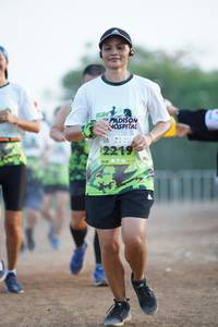 BIB: 221
                            <button type="button" onclick="openModal(3687265)" class="btn btn-primary btn-sm float-right btn-popup" data-toggle="modal" data-target=".modal-high-quality">
                        <i class="fas fa-shopping-cart"></i> Add to Cart
                    </button>
                                            <button type="button" onclick="isThisMe(3687265, true)" class="btn btn-success btn-sm float-right btn-popup btn-isme hidden" data-toggle="tooltip" data-placement="bottom" title="นี่คือรูปของคุณใช่ไหม คลิกที่นี่เพื่อเอาเข้าอัลบั้ม">
                        <i class="fas fa-plus"></i> Add to album
                    </button>
                    <button type="button" onclick="isThisMe(3687265, false)" class="btn btn-warning btn-sm float-right btn-popup btn-isnotme hidden">
                        <i class="fas fa-ban"></i> Remove from album
                    </button>