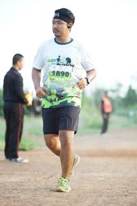 BIB: 1890
                            <button type="button" onclick="openModal(3689449)" class="btn btn-primary btn-sm float-right btn-popup" data-toggle="modal" data-target=".modal-high-quality">
                        <i class="fas fa-shopping-cart"></i> Add to Cart
                    </button>
                                            <button type="button" onclick="isThisMe(3689449, true)" class="btn btn-success btn-sm float-right btn-popup btn-isme hidden" data-toggle="tooltip" data-placement="bottom" title="นี่คือรูปของคุณใช่ไหม คลิกที่นี่เพื่อเอาเข้าอัลบั้ม">
                        <i class="fas fa-plus"></i> Add to album
                    </button>
                    <button type="button" onclick="isThisMe(3689449, false)" class="btn btn-warning btn-sm float-right btn-popup btn-isnotme hidden">
                        <i class="fas fa-ban"></i> Remove from album
                    </button>