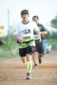 BIB: 130913
                            <button type="button" onclick="openModal(3690623)" class="btn btn-primary btn-sm float-right btn-popup" data-toggle="modal" data-target=".modal-high-quality">
                        <i class="fas fa-shopping-cart"></i> Add to Cart
                    </button>
                                            <button type="button" onclick="isThisMe(3690623, true)" class="btn btn-success btn-sm float-right btn-popup btn-isme hidden" data-toggle="tooltip" data-placement="bottom" title="นี่คือรูปของคุณใช่ไหม คลิกที่นี่เพื่อเอาเข้าอัลบั้ม">
                        <i class="fas fa-plus"></i> Add to album
                    </button>
                    <button type="button" onclick="isThisMe(3690623, false)" class="btn btn-warning btn-sm float-right btn-popup btn-isnotme hidden">
                        <i class="fas fa-ban"></i> Remove from album
                    </button>