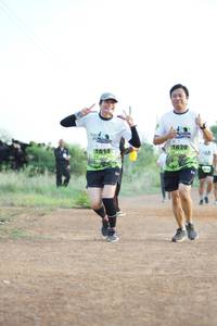 BIB: 1620, 1618
                            <button type="button" onclick="openModal(3689258)" class="btn btn-primary btn-sm float-right btn-popup" data-toggle="modal" data-target=".modal-high-quality">
                        <i class="fas fa-shopping-cart"></i> Add to Cart
                    </button>
                                            <button type="button" onclick="isThisMe(3689258, true)" class="btn btn-success btn-sm float-right btn-popup btn-isme hidden" data-toggle="tooltip" data-placement="bottom" title="นี่คือรูปของคุณใช่ไหม คลิกที่นี่เพื่อเอาเข้าอัลบั้ม">
                        <i class="fas fa-plus"></i> Add to album
                    </button>
                    <button type="button" onclick="isThisMe(3689258, false)" class="btn btn-warning btn-sm float-right btn-popup btn-isnotme hidden">
                        <i class="fas fa-ban"></i> Remove from album
                    </button>