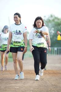 BIB: 1336, 1335
                            <button type="button" onclick="openModal(3689227)" class="btn btn-primary btn-sm float-right btn-popup" data-toggle="modal" data-target=".modal-high-quality">
                        <i class="fas fa-shopping-cart"></i> Add to Cart
                    </button>
                                            <button type="button" onclick="isThisMe(3689227, true)" class="btn btn-success btn-sm float-right btn-popup btn-isme hidden" data-toggle="tooltip" data-placement="bottom" title="นี่คือรูปของคุณใช่ไหม คลิกที่นี่เพื่อเอาเข้าอัลบั้ม">
                        <i class="fas fa-plus"></i> Add to album
                    </button>
                    <button type="button" onclick="isThisMe(3689227, false)" class="btn btn-warning btn-sm float-right btn-popup btn-isnotme hidden">
                        <i class="fas fa-ban"></i> Remove from album
                    </button>