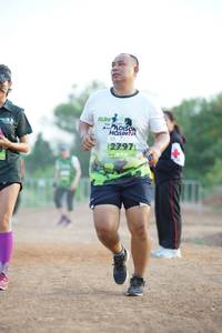 BIB: 2797
                            <button type="button" onclick="openModal(3689047)" class="btn btn-primary btn-sm float-right btn-popup" data-toggle="modal" data-target=".modal-high-quality">
                        <i class="fas fa-shopping-cart"></i> Add to Cart
                    </button>
                                            <button type="button" onclick="isThisMe(3689047, true)" class="btn btn-success btn-sm float-right btn-popup btn-isme hidden" data-toggle="tooltip" data-placement="bottom" title="นี่คือรูปของคุณใช่ไหม คลิกที่นี่เพื่อเอาเข้าอัลบั้ม">
                        <i class="fas fa-plus"></i> Add to album
                    </button>
                    <button type="button" onclick="isThisMe(3689047, false)" class="btn btn-warning btn-sm float-right btn-popup btn-isnotme hidden">
                        <i class="fas fa-ban"></i> Remove from album
                    </button>