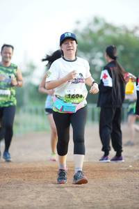 BIB: 1604
                            <button type="button" onclick="openModal(3688543)" class="btn btn-primary btn-sm float-right btn-popup" data-toggle="modal" data-target=".modal-high-quality">
                        <i class="fas fa-shopping-cart"></i> Add to Cart
                    </button>
                                            <button type="button" onclick="isThisMe(3688543, true)" class="btn btn-success btn-sm float-right btn-popup btn-isme hidden" data-toggle="tooltip" data-placement="bottom" title="นี่คือรูปของคุณใช่ไหม คลิกที่นี่เพื่อเอาเข้าอัลบั้ม">
                        <i class="fas fa-plus"></i> Add to album
                    </button>
                    <button type="button" onclick="isThisMe(3688543, false)" class="btn btn-warning btn-sm float-right btn-popup btn-isnotme hidden">
                        <i class="fas fa-ban"></i> Remove from album
                    </button>