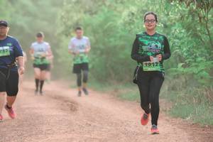 BIB: 1912
                            <button type="button" onclick="openModal(3708989)" class="btn btn-primary btn-sm float-right btn-popup" data-toggle="modal" data-target=".modal-high-quality">
                        <i class="fas fa-shopping-cart"></i> Add to Cart
                    </button>
                                            <button type="button" onclick="isThisMe(3708989, true)" class="btn btn-success btn-sm float-right btn-popup btn-isme hidden" data-toggle="tooltip" data-placement="bottom" title="นี่คือรูปของคุณใช่ไหม คลิกที่นี่เพื่อเอาเข้าอัลบั้ม">
                        <i class="fas fa-plus"></i> Add to album
                    </button>
                    <button type="button" onclick="isThisMe(3708989, false)" class="btn btn-warning btn-sm float-right btn-popup btn-isnotme hidden">
                        <i class="fas fa-ban"></i> Remove from album
                    </button>