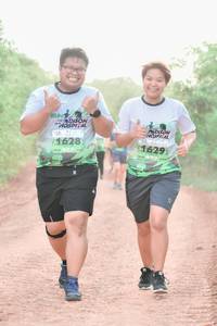 BIB: 1628, 1629
                            <button type="button" onclick="openModal(3708291)" class="btn btn-primary btn-sm float-right btn-popup" data-toggle="modal" data-target=".modal-high-quality">
                        <i class="fas fa-shopping-cart"></i> Add to Cart
                    </button>
                                            <button type="button" onclick="isThisMe(3708291, true)" class="btn btn-success btn-sm float-right btn-popup btn-isme hidden" data-toggle="tooltip" data-placement="bottom" title="นี่คือรูปของคุณใช่ไหม คลิกที่นี่เพื่อเอาเข้าอัลบั้ม">
                        <i class="fas fa-plus"></i> Add to album
                    </button>
                    <button type="button" onclick="isThisMe(3708291, false)" class="btn btn-warning btn-sm float-right btn-popup btn-isnotme hidden">
                        <i class="fas fa-ban"></i> Remove from album
                    </button>