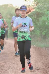 BIB: 1654
                            <button type="button" onclick="openModal(3702904)" class="btn btn-primary btn-sm float-right btn-popup" data-toggle="modal" data-target=".modal-high-quality">
                        <i class="fas fa-shopping-cart"></i> Add to Cart
                    </button>
                                            <button type="button" onclick="isThisMe(3702904, true)" class="btn btn-success btn-sm float-right btn-popup btn-isme hidden" data-toggle="tooltip" data-placement="bottom" title="นี่คือรูปของคุณใช่ไหม คลิกที่นี่เพื่อเอาเข้าอัลบั้ม">
                        <i class="fas fa-plus"></i> Add to album
                    </button>
                    <button type="button" onclick="isThisMe(3702904, false)" class="btn btn-warning btn-sm float-right btn-popup btn-isnotme hidden">
                        <i class="fas fa-ban"></i> Remove from album
                    </button>