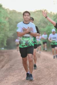 BIB: 1984
                            <button type="button" onclick="openModal(3702156)" class="btn btn-primary btn-sm float-right btn-popup" data-toggle="modal" data-target=".modal-high-quality">
                        <i class="fas fa-shopping-cart"></i> Add to Cart
                    </button>
                                            <button type="button" onclick="isThisMe(3702156, true)" class="btn btn-success btn-sm float-right btn-popup btn-isme hidden" data-toggle="tooltip" data-placement="bottom" title="นี่คือรูปของคุณใช่ไหม คลิกที่นี่เพื่อเอาเข้าอัลบั้ม">
                        <i class="fas fa-plus"></i> Add to album
                    </button>
                    <button type="button" onclick="isThisMe(3702156, false)" class="btn btn-warning btn-sm float-right btn-popup btn-isnotme hidden">
                        <i class="fas fa-ban"></i> Remove from album
                    </button>