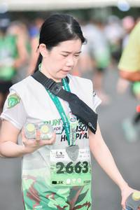 BIB: 2663
                            <button type="button" onclick="openModal(3709786)" class="btn btn-primary btn-sm float-right btn-popup" data-toggle="modal" data-target=".modal-high-quality">
                        <i class="fas fa-shopping-cart"></i> Add to Cart
                    </button>
                                            <button type="button" onclick="isThisMe(3709786, true)" class="btn btn-success btn-sm float-right btn-popup btn-isme hidden" data-toggle="tooltip" data-placement="bottom" title="นี่คือรูปของคุณใช่ไหม คลิกที่นี่เพื่อเอาเข้าอัลบั้ม">
                        <i class="fas fa-plus"></i> Add to album
                    </button>
                    <button type="button" onclick="isThisMe(3709786, false)" class="btn btn-warning btn-sm float-right btn-popup btn-isnotme hidden">
                        <i class="fas fa-ban"></i> Remove from album
                    </button>