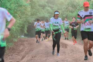 BIB: 528, 3489, 1528
                            <button type="button" onclick="openModal(3702362)" class="btn btn-primary btn-sm float-right btn-popup" data-toggle="modal" data-target=".modal-high-quality">
                        <i class="fas fa-shopping-cart"></i> Add to Cart
                    </button>
                                            <button type="button" onclick="isThisMe(3702362, true)" class="btn btn-success btn-sm float-right btn-popup btn-isme hidden" data-toggle="tooltip" data-placement="bottom" title="นี่คือรูปของคุณใช่ไหม คลิกที่นี่เพื่อเอาเข้าอัลบั้ม">
                        <i class="fas fa-plus"></i> Add to album
                    </button>
                    <button type="button" onclick="isThisMe(3702362, false)" class="btn btn-warning btn-sm float-right btn-popup btn-isnotme hidden">
                        <i class="fas fa-ban"></i> Remove from album
                    </button>