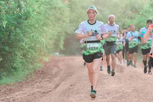 BIB: 1524
                            <button type="button" onclick="openModal(3707290)" class="btn btn-primary btn-sm float-right btn-popup" data-toggle="modal" data-target=".modal-high-quality">
                        <i class="fas fa-shopping-cart"></i> Add to Cart
                    </button>
                                            <button type="button" onclick="isThisMe(3707290, true)" class="btn btn-success btn-sm float-right btn-popup btn-isme hidden" data-toggle="tooltip" data-placement="bottom" title="นี่คือรูปของคุณใช่ไหม คลิกที่นี่เพื่อเอาเข้าอัลบั้ม">
                        <i class="fas fa-plus"></i> Add to album
                    </button>
                    <button type="button" onclick="isThisMe(3707290, false)" class="btn btn-warning btn-sm float-right btn-popup btn-isnotme hidden">
                        <i class="fas fa-ban"></i> Remove from album
                    </button>