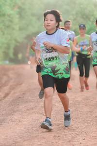 BIB: 1691
                            <button type="button" onclick="openModal(3708753)" class="btn btn-primary btn-sm float-right btn-popup" data-toggle="modal" data-target=".modal-high-quality">
                        <i class="fas fa-shopping-cart"></i> Add to Cart
                    </button>
                                            <button type="button" onclick="isThisMe(3708753, true)" class="btn btn-success btn-sm float-right btn-popup btn-isme hidden" data-toggle="tooltip" data-placement="bottom" title="นี่คือรูปของคุณใช่ไหม คลิกที่นี่เพื่อเอาเข้าอัลบั้ม">
                        <i class="fas fa-plus"></i> Add to album
                    </button>
                    <button type="button" onclick="isThisMe(3708753, false)" class="btn btn-warning btn-sm float-right btn-popup btn-isnotme hidden">
                        <i class="fas fa-ban"></i> Remove from album
                    </button>