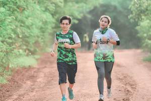 BIB: 1946
                            <button type="button" onclick="openModal(3709477)" class="btn btn-primary btn-sm float-right btn-popup" data-toggle="modal" data-target=".modal-high-quality">
                        <i class="fas fa-shopping-cart"></i> Add to Cart
                    </button>
                                            <button type="button" onclick="isThisMe(3709477, true)" class="btn btn-success btn-sm float-right btn-popup btn-isme hidden" data-toggle="tooltip" data-placement="bottom" title="นี่คือรูปของคุณใช่ไหม คลิกที่นี่เพื่อเอาเข้าอัลบั้ม">
                        <i class="fas fa-plus"></i> Add to album
                    </button>
                    <button type="button" onclick="isThisMe(3709477, false)" class="btn btn-warning btn-sm float-right btn-popup btn-isnotme hidden">
                        <i class="fas fa-ban"></i> Remove from album
                    </button>