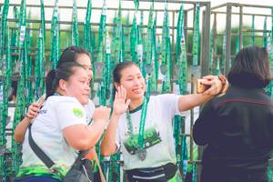 BIB: 748
                            <button type="button" onclick="openModal(3740265)" class="btn btn-primary btn-sm float-right btn-popup" data-toggle="modal" data-target=".modal-high-quality">
                        <i class="fas fa-shopping-cart"></i> Add to Cart
                    </button>
                                            <button type="button" onclick="isThisMe(3740265, true)" class="btn btn-success btn-sm float-right btn-popup btn-isme hidden" data-toggle="tooltip" data-placement="bottom" title="นี่คือรูปของคุณใช่ไหม คลิกที่นี่เพื่อเอาเข้าอัลบั้ม">
                        <i class="fas fa-plus"></i> Add to album
                    </button>
                    <button type="button" onclick="isThisMe(3740265, false)" class="btn btn-warning btn-sm float-right btn-popup btn-isnotme hidden">
                        <i class="fas fa-ban"></i> Remove from album
                    </button>