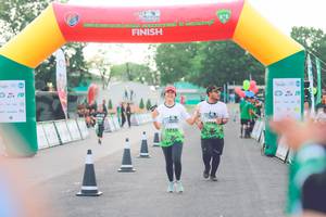 BIB: 1716
                            <button type="button" onclick="openModal(3740380)" class="btn btn-primary btn-sm float-right btn-popup" data-toggle="modal" data-target=".modal-high-quality">
                        <i class="fas fa-shopping-cart"></i> Add to Cart
                    </button>
                                            <button type="button" onclick="isThisMe(3740380, true)" class="btn btn-success btn-sm float-right btn-popup btn-isme hidden" data-toggle="tooltip" data-placement="bottom" title="นี่คือรูปของคุณใช่ไหม คลิกที่นี่เพื่อเอาเข้าอัลบั้ม">
                        <i class="fas fa-plus"></i> Add to album
                    </button>
                    <button type="button" onclick="isThisMe(3740380, false)" class="btn btn-warning btn-sm float-right btn-popup btn-isnotme hidden">
                        <i class="fas fa-ban"></i> Remove from album
                    </button>