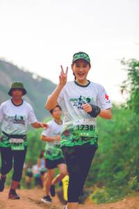 BIB: 1738
                            <button type="button" onclick="openModal(3738434)" class="btn btn-primary btn-sm float-right btn-popup" data-toggle="modal" data-target=".modal-high-quality">
                        <i class="fas fa-shopping-cart"></i> Add to Cart
                    </button>
                                            <button type="button" onclick="isThisMe(3738434, true)" class="btn btn-success btn-sm float-right btn-popup btn-isme hidden" data-toggle="tooltip" data-placement="bottom" title="นี่คือรูปของคุณใช่ไหม คลิกที่นี่เพื่อเอาเข้าอัลบั้ม">
                        <i class="fas fa-plus"></i> Add to album
                    </button>
                    <button type="button" onclick="isThisMe(3738434, false)" class="btn btn-warning btn-sm float-right btn-popup btn-isnotme hidden">
                        <i class="fas fa-ban"></i> Remove from album
                    </button>