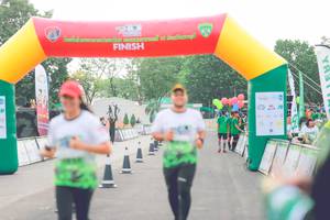 BIB: 
                            <button type="button" onclick="openModal(3740399)" class="btn btn-primary btn-sm float-right btn-popup" data-toggle="modal" data-target=".modal-high-quality">
                        <i class="fas fa-shopping-cart"></i> Add to Cart
                    </button>
                                            <button type="button" onclick="isThisMe(3740399, true)" class="btn btn-success btn-sm float-right btn-popup btn-isme hidden" data-toggle="tooltip" data-placement="bottom" title="นี่คือรูปของคุณใช่ไหม คลิกที่นี่เพื่อเอาเข้าอัลบั้ม">
                        <i class="fas fa-plus"></i> Add to album
                    </button>
                    <button type="button" onclick="isThisMe(3740399, false)" class="btn btn-warning btn-sm float-right btn-popup btn-isnotme hidden">
                        <i class="fas fa-ban"></i> Remove from album
                    </button>