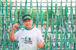 BIB: 
                            <button type="button" onclick="openModal(3740554)" class="btn btn-primary btn-sm float-right btn-popup" data-toggle="modal" data-target=".modal-high-quality">
                        <i class="fas fa-shopping-cart"></i> Add to Cart
                    </button>
                                            <button type="button" onclick="isThisMe(3740554, true)" class="btn btn-success btn-sm float-right btn-popup btn-isme hidden" data-toggle="tooltip" data-placement="bottom" title="นี่คือรูปของคุณใช่ไหม คลิกที่นี่เพื่อเอาเข้าอัลบั้ม">
                        <i class="fas fa-plus"></i> Add to album
                    </button>
                    <button type="button" onclick="isThisMe(3740554, false)" class="btn btn-warning btn-sm float-right btn-popup btn-isnotme hidden">
                        <i class="fas fa-ban"></i> Remove from album
                    </button>