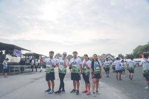 BIB: 
                            <button type="button" onclick="openModal(3740826)" class="btn btn-primary btn-sm float-right btn-popup" data-toggle="modal" data-target=".modal-high-quality">
                        <i class="fas fa-shopping-cart"></i> Add to Cart
                    </button>
                                            <button type="button" onclick="isThisMe(3740826, true)" class="btn btn-success btn-sm float-right btn-popup btn-isme hidden" data-toggle="tooltip" data-placement="bottom" title="นี่คือรูปของคุณใช่ไหม คลิกที่นี่เพื่อเอาเข้าอัลบั้ม">
                        <i class="fas fa-plus"></i> Add to album
                    </button>
                    <button type="button" onclick="isThisMe(3740826, false)" class="btn btn-warning btn-sm float-right btn-popup btn-isnotme hidden">
                        <i class="fas fa-ban"></i> Remove from album
                    </button>