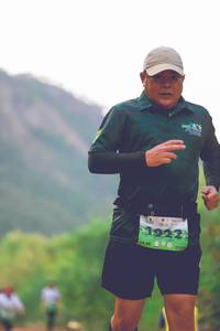 BIB: 1922
                            <button type="button" onclick="openModal(3739138)" class="btn btn-primary btn-sm float-right btn-popup" data-toggle="modal" data-target=".modal-high-quality">
                        <i class="fas fa-shopping-cart"></i> Add to Cart
                    </button>
                                            <button type="button" onclick="isThisMe(3739138, true)" class="btn btn-success btn-sm float-right btn-popup btn-isme hidden" data-toggle="tooltip" data-placement="bottom" title="นี่คือรูปของคุณใช่ไหม คลิกที่นี่เพื่อเอาเข้าอัลบั้ม">
                        <i class="fas fa-plus"></i> Add to album
                    </button>
                    <button type="button" onclick="isThisMe(3739138, false)" class="btn btn-warning btn-sm float-right btn-popup btn-isnotme hidden">
                        <i class="fas fa-ban"></i> Remove from album
                    </button>