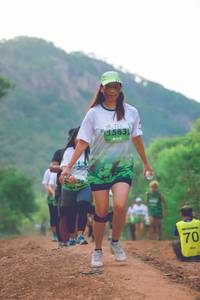 BIB: 583
                            <button type="button" onclick="openModal(3738790)" class="btn btn-primary btn-sm float-right btn-popup" data-toggle="modal" data-target=".modal-high-quality">
                        <i class="fas fa-shopping-cart"></i> Add to Cart
                    </button>
                                            <button type="button" onclick="isThisMe(3738790, true)" class="btn btn-success btn-sm float-right btn-popup btn-isme hidden" data-toggle="tooltip" data-placement="bottom" title="นี่คือรูปของคุณใช่ไหม คลิกที่นี่เพื่อเอาเข้าอัลบั้ม">
                        <i class="fas fa-plus"></i> Add to album
                    </button>
                    <button type="button" onclick="isThisMe(3738790, false)" class="btn btn-warning btn-sm float-right btn-popup btn-isnotme hidden">
                        <i class="fas fa-ban"></i> Remove from album
                    </button>