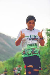 BIB: 1635
                            <button type="button" onclick="openModal(3738482)" class="btn btn-primary btn-sm float-right btn-popup" data-toggle="modal" data-target=".modal-high-quality">
                        <i class="fas fa-shopping-cart"></i> Add to Cart
                    </button>
                                            <button type="button" onclick="isThisMe(3738482, true)" class="btn btn-success btn-sm float-right btn-popup btn-isme hidden" data-toggle="tooltip" data-placement="bottom" title="นี่คือรูปของคุณใช่ไหม คลิกที่นี่เพื่อเอาเข้าอัลบั้ม">
                        <i class="fas fa-plus"></i> Add to album
                    </button>
                    <button type="button" onclick="isThisMe(3738482, false)" class="btn btn-warning btn-sm float-right btn-popup btn-isnotme hidden">
                        <i class="fas fa-ban"></i> Remove from album
                    </button>