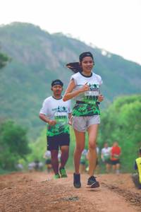 BIB: 1889, 090
                            <button type="button" onclick="openModal(3738926)" class="btn btn-primary btn-sm float-right btn-popup" data-toggle="modal" data-target=".modal-high-quality">
                        <i class="fas fa-shopping-cart"></i> Add to Cart
                    </button>
                                            <button type="button" onclick="isThisMe(3738926, true)" class="btn btn-success btn-sm float-right btn-popup btn-isme hidden" data-toggle="tooltip" data-placement="bottom" title="นี่คือรูปของคุณใช่ไหม คลิกที่นี่เพื่อเอาเข้าอัลบั้ม">
                        <i class="fas fa-plus"></i> Add to album
                    </button>
                    <button type="button" onclick="isThisMe(3738926, false)" class="btn btn-warning btn-sm float-right btn-popup btn-isnotme hidden">
                        <i class="fas fa-ban"></i> Remove from album
                    </button>