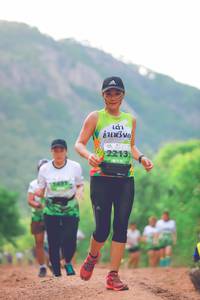 BIB: 2213
                            <button type="button" onclick="openModal(3739217)" class="btn btn-primary btn-sm float-right btn-popup" data-toggle="modal" data-target=".modal-high-quality">
                        <i class="fas fa-shopping-cart"></i> Add to Cart
                    </button>
                                            <button type="button" onclick="isThisMe(3739217, true)" class="btn btn-success btn-sm float-right btn-popup btn-isme hidden" data-toggle="tooltip" data-placement="bottom" title="นี่คือรูปของคุณใช่ไหม คลิกที่นี่เพื่อเอาเข้าอัลบั้ม">
                        <i class="fas fa-plus"></i> Add to album
                    </button>
                    <button type="button" onclick="isThisMe(3739217, false)" class="btn btn-warning btn-sm float-right btn-popup btn-isnotme hidden">
                        <i class="fas fa-ban"></i> Remove from album
                    </button>