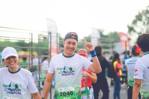 BIB: 204022
                            <button type="button" onclick="openModal(3740287)" class="btn btn-primary btn-sm float-right btn-popup" data-toggle="modal" data-target=".modal-high-quality">
                        <i class="fas fa-shopping-cart"></i> Add to Cart
                    </button>
                                            <button type="button" onclick="isThisMe(3740287, true)" class="btn btn-success btn-sm float-right btn-popup btn-isme hidden" data-toggle="tooltip" data-placement="bottom" title="นี่คือรูปของคุณใช่ไหม คลิกที่นี่เพื่อเอาเข้าอัลบั้ม">
                        <i class="fas fa-plus"></i> Add to album
                    </button>
                    <button type="button" onclick="isThisMe(3740287, false)" class="btn btn-warning btn-sm float-right btn-popup btn-isnotme hidden">
                        <i class="fas fa-ban"></i> Remove from album
                    </button>