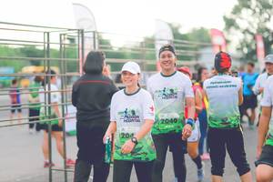 BIB: 2040, 200
                            <button type="button" onclick="openModal(3740288)" class="btn btn-primary btn-sm float-right btn-popup" data-toggle="modal" data-target=".modal-high-quality">
                        <i class="fas fa-shopping-cart"></i> Add to Cart
                    </button>
                                            <button type="button" onclick="isThisMe(3740288, true)" class="btn btn-success btn-sm float-right btn-popup btn-isme hidden" data-toggle="tooltip" data-placement="bottom" title="นี่คือรูปของคุณใช่ไหม คลิกที่นี่เพื่อเอาเข้าอัลบั้ม">
                        <i class="fas fa-plus"></i> Add to album
                    </button>
                    <button type="button" onclick="isThisMe(3740288, false)" class="btn btn-warning btn-sm float-right btn-popup btn-isnotme hidden">
                        <i class="fas fa-ban"></i> Remove from album
                    </button>