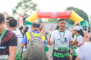 BIB: 995
                            <button type="button" onclick="openModal(3740321)" class="btn btn-primary btn-sm float-right btn-popup" data-toggle="modal" data-target=".modal-high-quality">
                        <i class="fas fa-shopping-cart"></i> Add to Cart
                    </button>
                                            <button type="button" onclick="isThisMe(3740321, true)" class="btn btn-success btn-sm float-right btn-popup btn-isme hidden" data-toggle="tooltip" data-placement="bottom" title="นี่คือรูปของคุณใช่ไหม คลิกที่นี่เพื่อเอาเข้าอัลบั้ม">
                        <i class="fas fa-plus"></i> Add to album
                    </button>
                    <button type="button" onclick="isThisMe(3740321, false)" class="btn btn-warning btn-sm float-right btn-popup btn-isnotme hidden">
                        <i class="fas fa-ban"></i> Remove from album
                    </button>