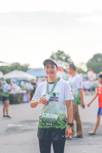 BIB: 105
                            <button type="button" onclick="openModal(3740912)" class="btn btn-primary btn-sm float-right btn-popup" data-toggle="modal" data-target=".modal-high-quality">
                        <i class="fas fa-shopping-cart"></i> Add to Cart
                    </button>
                                            <button type="button" onclick="isThisMe(3740912, true)" class="btn btn-success btn-sm float-right btn-popup btn-isme hidden" data-toggle="tooltip" data-placement="bottom" title="นี่คือรูปของคุณใช่ไหม คลิกที่นี่เพื่อเอาเข้าอัลบั้ม">
                        <i class="fas fa-plus"></i> Add to album
                    </button>
                    <button type="button" onclick="isThisMe(3740912, false)" class="btn btn-warning btn-sm float-right btn-popup btn-isnotme hidden">
                        <i class="fas fa-ban"></i> Remove from album
                    </button>