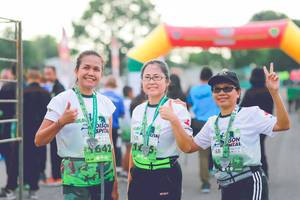 BIB: 1642
                            <button type="button" onclick="openModal(3740382)" class="btn btn-primary btn-sm float-right btn-popup" data-toggle="modal" data-target=".modal-high-quality">
                        <i class="fas fa-shopping-cart"></i> Add to Cart
                    </button>
                                            <button type="button" onclick="isThisMe(3740382, true)" class="btn btn-success btn-sm float-right btn-popup btn-isme hidden" data-toggle="tooltip" data-placement="bottom" title="นี่คือรูปของคุณใช่ไหม คลิกที่นี่เพื่อเอาเข้าอัลบั้ม">
                        <i class="fas fa-plus"></i> Add to album
                    </button>
                    <button type="button" onclick="isThisMe(3740382, false)" class="btn btn-warning btn-sm float-right btn-popup btn-isnotme hidden">
                        <i class="fas fa-ban"></i> Remove from album
                    </button>