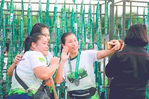 BIB: 748
                            <button type="button" onclick="openModal(3740271)" class="btn btn-primary btn-sm float-right btn-popup" data-toggle="modal" data-target=".modal-high-quality">
                        <i class="fas fa-shopping-cart"></i> Add to Cart
                    </button>
                                            <button type="button" onclick="isThisMe(3740271, true)" class="btn btn-success btn-sm float-right btn-popup btn-isme hidden" data-toggle="tooltip" data-placement="bottom" title="นี่คือรูปของคุณใช่ไหม คลิกที่นี่เพื่อเอาเข้าอัลบั้ม">
                        <i class="fas fa-plus"></i> Add to album
                    </button>
                    <button type="button" onclick="isThisMe(3740271, false)" class="btn btn-warning btn-sm float-right btn-popup btn-isnotme hidden">
                        <i class="fas fa-ban"></i> Remove from album
                    </button>