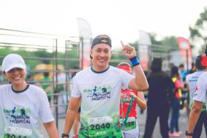 BIB: 2040
                            <button type="button" onclick="openModal(3740281)" class="btn btn-primary btn-sm float-right btn-popup" data-toggle="modal" data-target=".modal-high-quality">
                        <i class="fas fa-shopping-cart"></i> Add to Cart
                    </button>
                                            <button type="button" onclick="isThisMe(3740281, true)" class="btn btn-success btn-sm float-right btn-popup btn-isme hidden" data-toggle="tooltip" data-placement="bottom" title="นี่คือรูปของคุณใช่ไหม คลิกที่นี่เพื่อเอาเข้าอัลบั้ม">
                        <i class="fas fa-plus"></i> Add to album
                    </button>
                    <button type="button" onclick="isThisMe(3740281, false)" class="btn btn-warning btn-sm float-right btn-popup btn-isnotme hidden">
                        <i class="fas fa-ban"></i> Remove from album
                    </button>