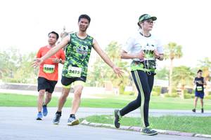 BIB: 1589, 2475
                            <button type="button" onclick="openModal(3577779)" class="btn btn-primary btn-sm float-right btn-popup" data-toggle="modal" data-target=".modal-high-quality">
                        <i class="fas fa-shopping-cart"></i> Add to Cart
                    </button>
                                            <button type="button" onclick="isThisMe(3577779, true)" class="btn btn-success btn-sm float-right btn-popup btn-isme hidden" data-toggle="tooltip" data-placement="bottom" title="นี่คือรูปของคุณใช่ไหม คลิกที่นี่เพื่อเอาเข้าอัลบั้ม">
                        <i class="fas fa-plus"></i> Add to album
                    </button>
                    <button type="button" onclick="isThisMe(3577779, false)" class="btn btn-warning btn-sm float-right btn-popup btn-isnotme hidden">
                        <i class="fas fa-ban"></i> Remove from album
                    </button>