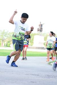 BIB: 532
                            <button type="button" onclick="openModal(3645462)" class="btn btn-primary btn-sm float-right btn-popup" data-toggle="modal" data-target=".modal-high-quality">
                        <i class="fas fa-shopping-cart"></i> Add to Cart
                    </button>
                                            <button type="button" onclick="isThisMe(3645462, true)" class="btn btn-success btn-sm float-right btn-popup btn-isme hidden" data-toggle="tooltip" data-placement="bottom" title="นี่คือรูปของคุณใช่ไหม คลิกที่นี่เพื่อเอาเข้าอัลบั้ม">
                        <i class="fas fa-plus"></i> Add to album
                    </button>
                    <button type="button" onclick="isThisMe(3645462, false)" class="btn btn-warning btn-sm float-right btn-popup btn-isnotme hidden">
                        <i class="fas fa-ban"></i> Remove from album
                    </button>