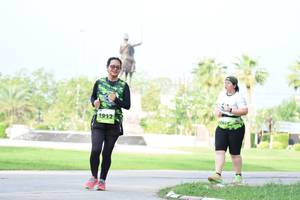 BIB: 1263, 1912
                            <button type="button" onclick="openModal(3670195)" class="btn btn-primary btn-sm float-right btn-popup" data-toggle="modal" data-target=".modal-high-quality">
                        <i class="fas fa-shopping-cart"></i> Add to Cart
                    </button>
                                            <button type="button" onclick="isThisMe(3670195, true)" class="btn btn-success btn-sm float-right btn-popup btn-isme hidden" data-toggle="tooltip" data-placement="bottom" title="นี่คือรูปของคุณใช่ไหม คลิกที่นี่เพื่อเอาเข้าอัลบั้ม">
                        <i class="fas fa-plus"></i> Add to album
                    </button>
                    <button type="button" onclick="isThisMe(3670195, false)" class="btn btn-warning btn-sm float-right btn-popup btn-isnotme hidden">
                        <i class="fas fa-ban"></i> Remove from album
                    </button>