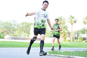 BIB: 882
                            <button type="button" onclick="openModal(3577406)" class="btn btn-primary btn-sm float-right btn-popup" data-toggle="modal" data-target=".modal-high-quality">
                        <i class="fas fa-shopping-cart"></i> Add to Cart
                    </button>
                                            <button type="button" onclick="isThisMe(3577406, true)" class="btn btn-success btn-sm float-right btn-popup btn-isme hidden" data-toggle="tooltip" data-placement="bottom" title="นี่คือรูปของคุณใช่ไหม คลิกที่นี่เพื่อเอาเข้าอัลบั้ม">
                        <i class="fas fa-plus"></i> Add to album
                    </button>
                    <button type="button" onclick="isThisMe(3577406, false)" class="btn btn-warning btn-sm float-right btn-popup btn-isnotme hidden">
                        <i class="fas fa-ban"></i> Remove from album
                    </button>