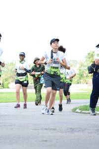 BIB: 1906
                            <button type="button" onclick="openModal(3646885)" class="btn btn-primary btn-sm float-right btn-popup" data-toggle="modal" data-target=".modal-high-quality">
                        <i class="fas fa-shopping-cart"></i> Add to Cart
                    </button>
                                            <button type="button" onclick="isThisMe(3646885, true)" class="btn btn-success btn-sm float-right btn-popup btn-isme hidden" data-toggle="tooltip" data-placement="bottom" title="นี่คือรูปของคุณใช่ไหม คลิกที่นี่เพื่อเอาเข้าอัลบั้ม">
                        <i class="fas fa-plus"></i> Add to album
                    </button>
                    <button type="button" onclick="isThisMe(3646885, false)" class="btn btn-warning btn-sm float-right btn-popup btn-isnotme hidden">
                        <i class="fas fa-ban"></i> Remove from album
                    </button>