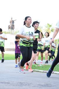 BIB: 121
                            <button type="button" onclick="openModal(3645167)" class="btn btn-primary btn-sm float-right btn-popup" data-toggle="modal" data-target=".modal-high-quality">
                        <i class="fas fa-shopping-cart"></i> Add to Cart
                    </button>
                                            <button type="button" onclick="isThisMe(3645167, true)" class="btn btn-success btn-sm float-right btn-popup btn-isme hidden" data-toggle="tooltip" data-placement="bottom" title="นี่คือรูปของคุณใช่ไหม คลิกที่นี่เพื่อเอาเข้าอัลบั้ม">
                        <i class="fas fa-plus"></i> Add to album
                    </button>
                    <button type="button" onclick="isThisMe(3645167, false)" class="btn btn-warning btn-sm float-right btn-popup btn-isnotme hidden">
                        <i class="fas fa-ban"></i> Remove from album
                    </button>