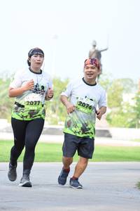 BIB: 2077
                            <button type="button" onclick="openModal(3666192)" class="btn btn-primary btn-sm float-right btn-popup" data-toggle="modal" data-target=".modal-high-quality">
                        <i class="fas fa-shopping-cart"></i> Add to Cart
                    </button>
                                            <button type="button" onclick="isThisMe(3666192, true)" class="btn btn-success btn-sm float-right btn-popup btn-isme hidden" data-toggle="tooltip" data-placement="bottom" title="นี่คือรูปของคุณใช่ไหม คลิกที่นี่เพื่อเอาเข้าอัลบั้ม">
                        <i class="fas fa-plus"></i> Add to album
                    </button>
                    <button type="button" onclick="isThisMe(3666192, false)" class="btn btn-warning btn-sm float-right btn-popup btn-isnotme hidden">
                        <i class="fas fa-ban"></i> Remove from album
                    </button>