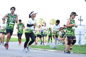 BIB: 2538
                            <button type="button" onclick="openModal(3578794)" class="btn btn-primary btn-sm float-right btn-popup" data-toggle="modal" data-target=".modal-high-quality">
                        <i class="fas fa-shopping-cart"></i> Add to Cart
                    </button>
                                            <button type="button" onclick="isThisMe(3578794, true)" class="btn btn-success btn-sm float-right btn-popup btn-isme hidden" data-toggle="tooltip" data-placement="bottom" title="นี่คือรูปของคุณใช่ไหม คลิกที่นี่เพื่อเอาเข้าอัลบั้ม">
                        <i class="fas fa-plus"></i> Add to album
                    </button>
                    <button type="button" onclick="isThisMe(3578794, false)" class="btn btn-warning btn-sm float-right btn-popup btn-isnotme hidden">
                        <i class="fas fa-ban"></i> Remove from album
                    </button>