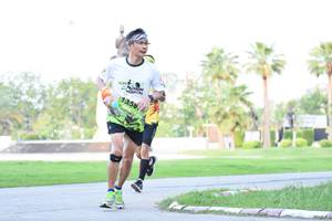 BIB: 1358
                            <button type="button" onclick="openModal(3571008)" class="btn btn-primary btn-sm float-right btn-popup" data-toggle="modal" data-target=".modal-high-quality">
                        <i class="fas fa-shopping-cart"></i> Add to Cart
                    </button>
                                            <button type="button" onclick="isThisMe(3571008, true)" class="btn btn-success btn-sm float-right btn-popup btn-isme hidden" data-toggle="tooltip" data-placement="bottom" title="นี่คือรูปของคุณใช่ไหม คลิกที่นี่เพื่อเอาเข้าอัลบั้ม">
                        <i class="fas fa-plus"></i> Add to album
                    </button>
                    <button type="button" onclick="isThisMe(3571008, false)" class="btn btn-warning btn-sm float-right btn-popup btn-isnotme hidden">
                        <i class="fas fa-ban"></i> Remove from album
                    </button>